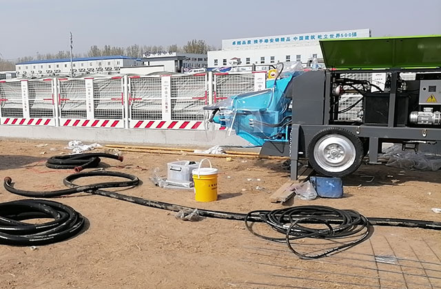 液壓濕噴機和轉(zhuǎn)子式濕噴機有什么不同？